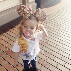 Meet your Posher, Rayne